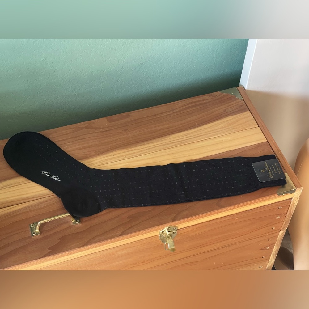 Brooks Brothers Mens Black Merino Wool/Nylon Socks One Size Made In Italy